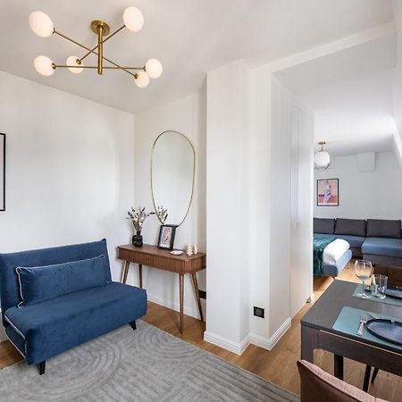 شقة Luxurious Flat In The Center باريس المظهر الخارجي الصورة