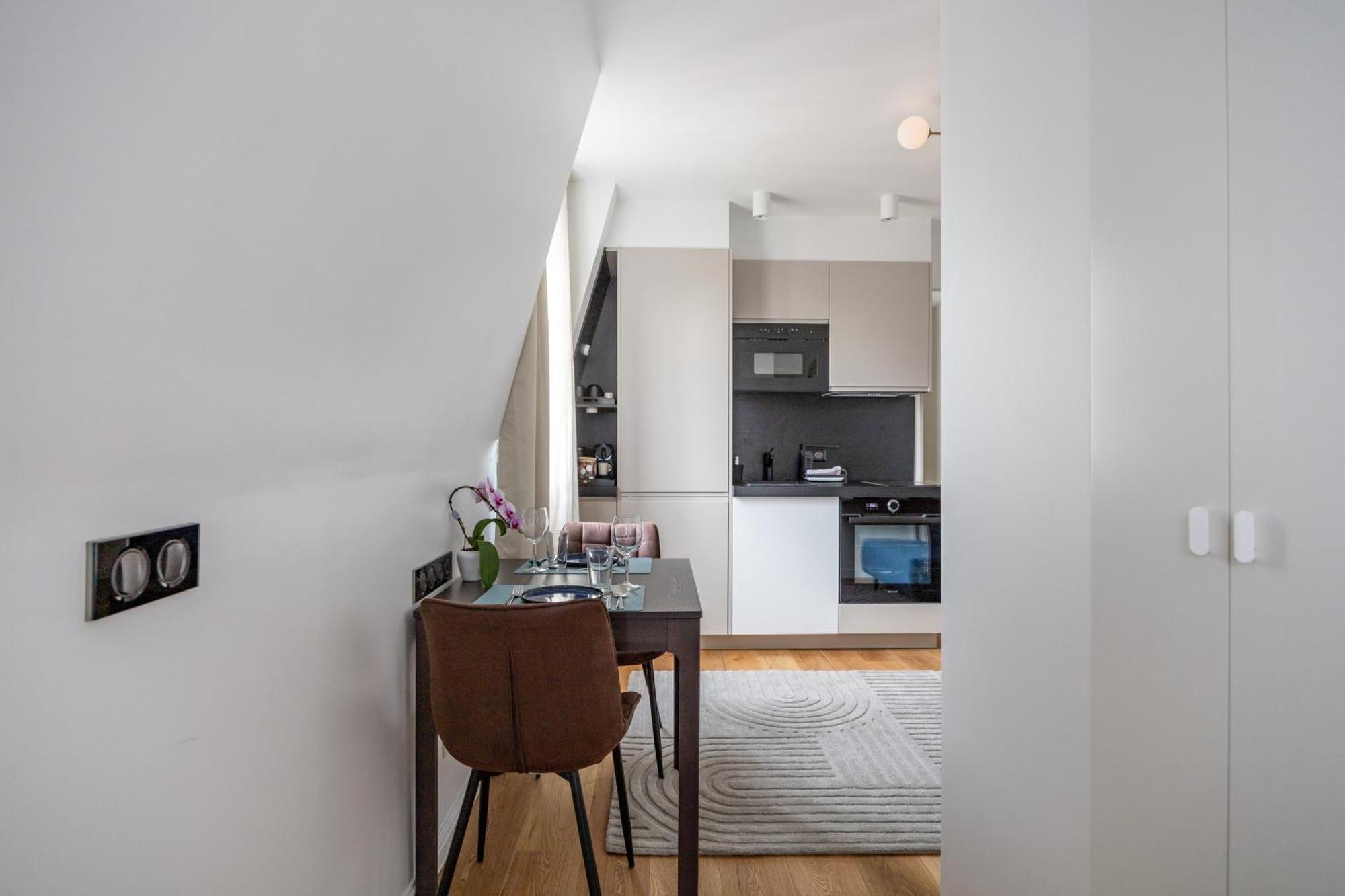 شقة Luxurious Flat In The Center باريس المظهر الخارجي الصورة